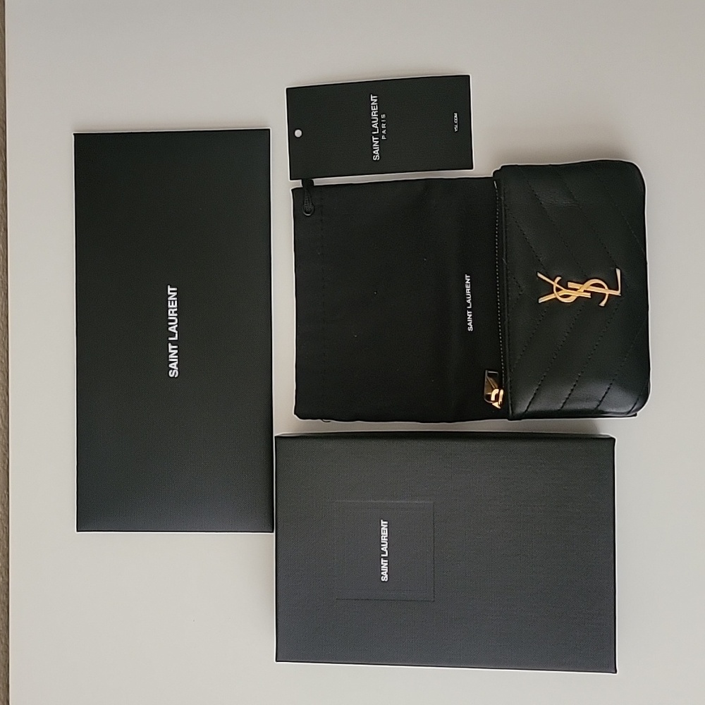 Ysl Key Pouch - image 1